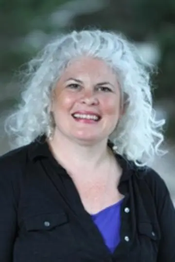 author Jennifer Amann