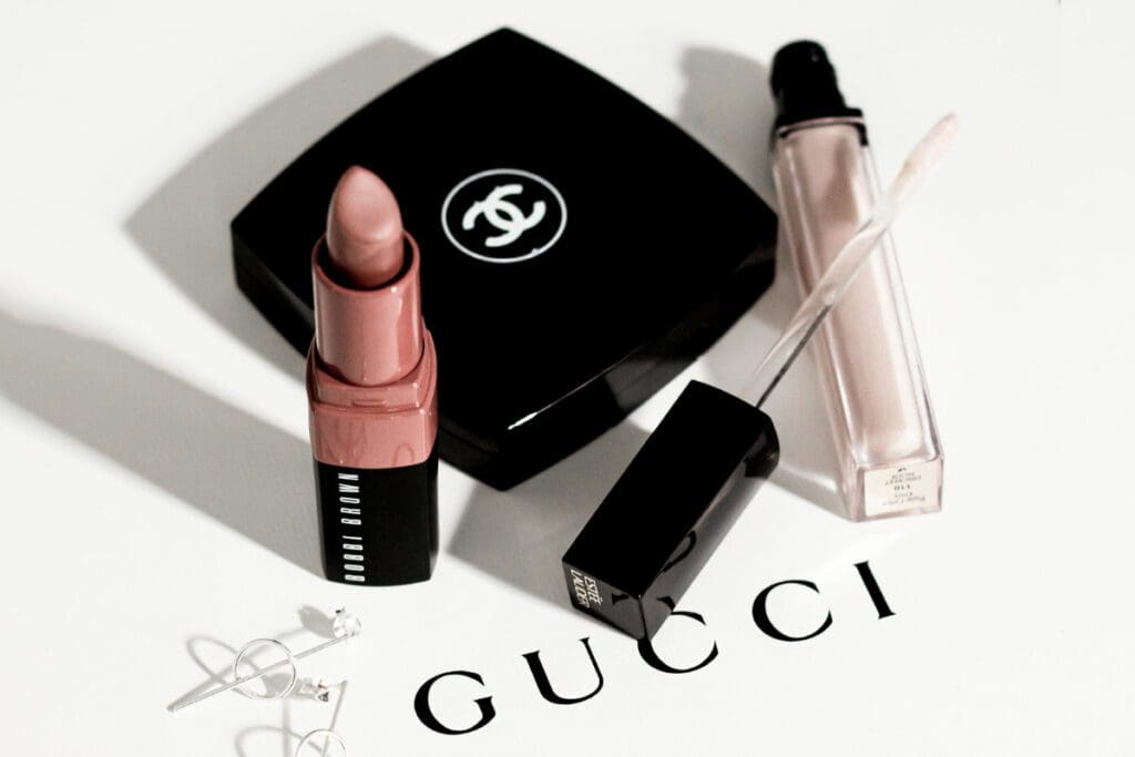 Gucci mascara, lipstick, earrings and boxed bracelet